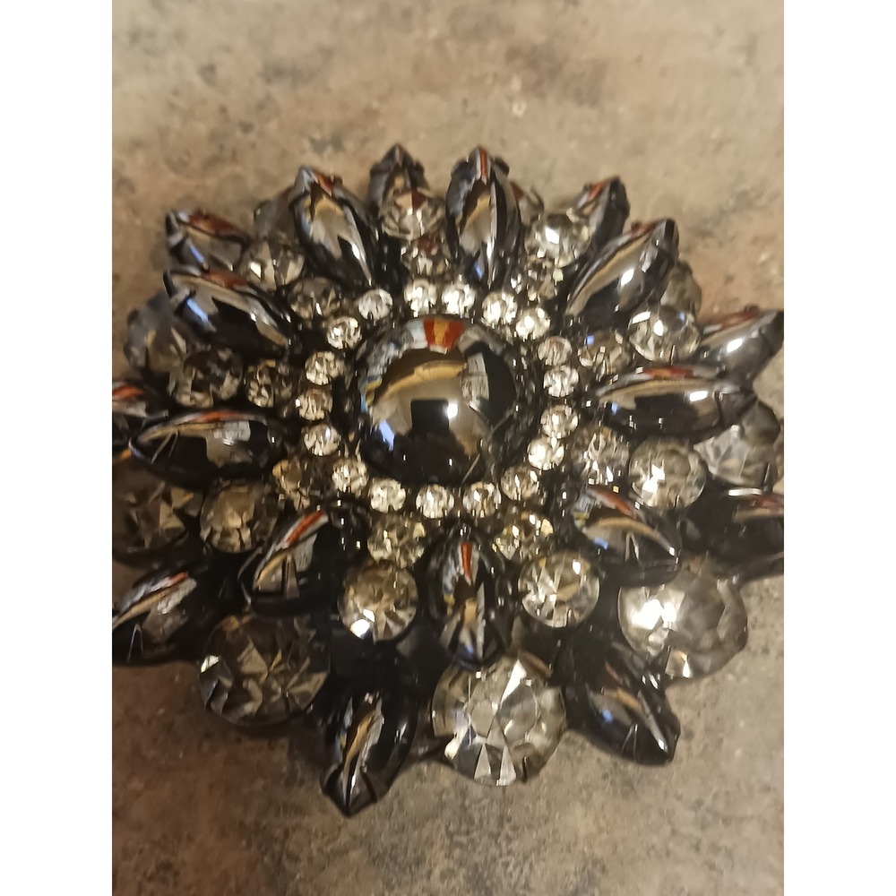 Juliana 3347 Vintage Hematite Rhinestone Sunburst Brooch Rhodium Plated Pin Cabo